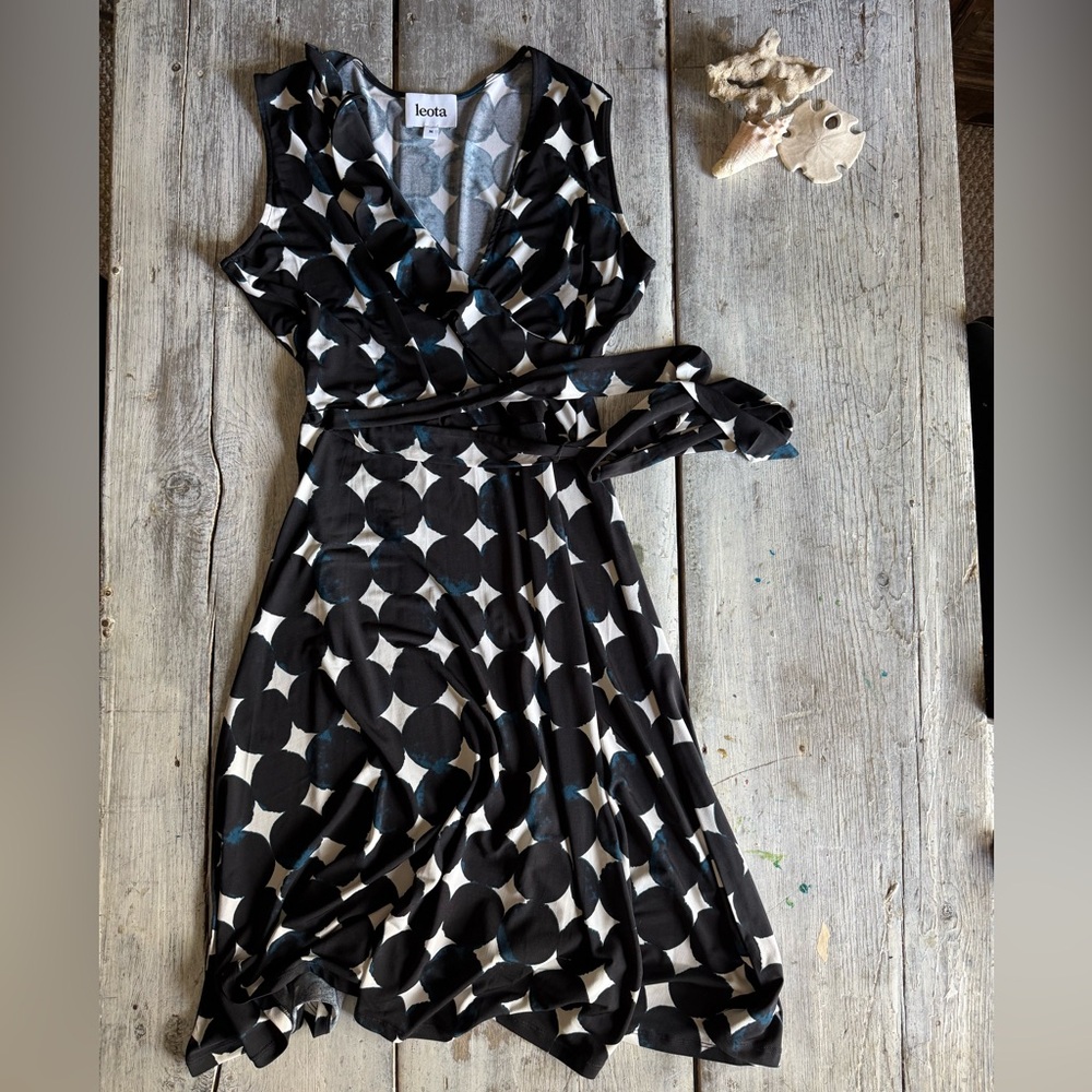 Leota Black and White Patterned Dress